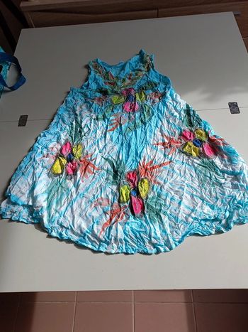 Robe d'été bleu ciel  fleurs taille unique