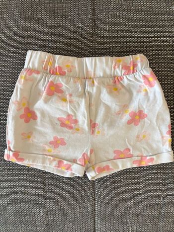 Short fille 
