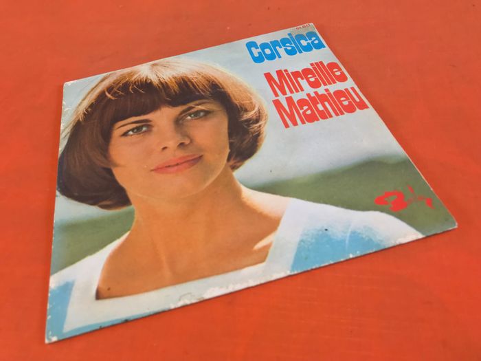 Vinyle 45 tours Mireille Mathieu Corsica (1972) Barclay 61.611 - photo numéro 2