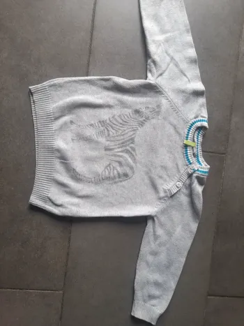Pull fin
