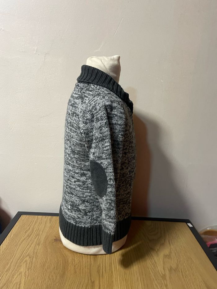 Pull garçon taille 104 - photo numéro 2
