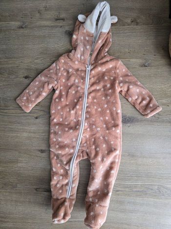 Sur pyjama / combinaison