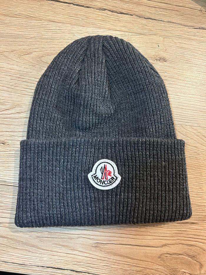 Bonnet moncler