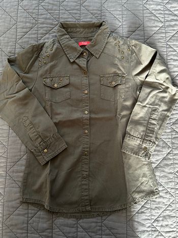 Chemise manches longues tendance fille