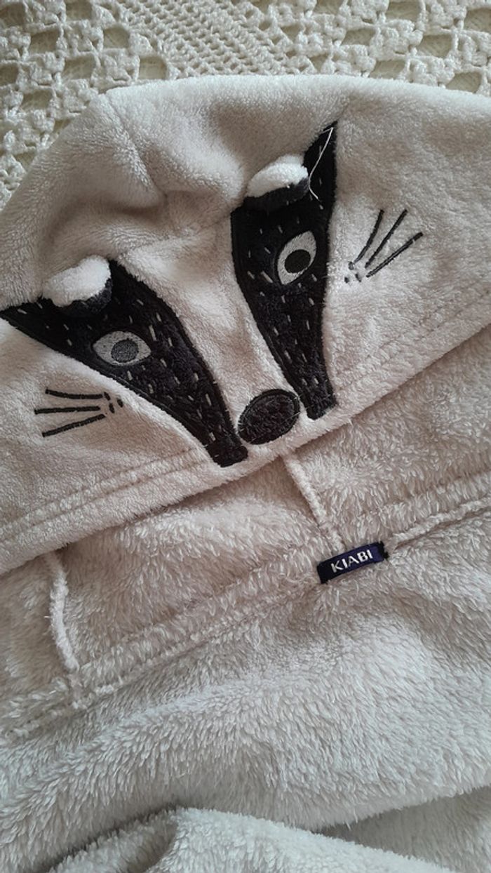 Sortie de bain cape peignoir pour enfant, marque Kiabi