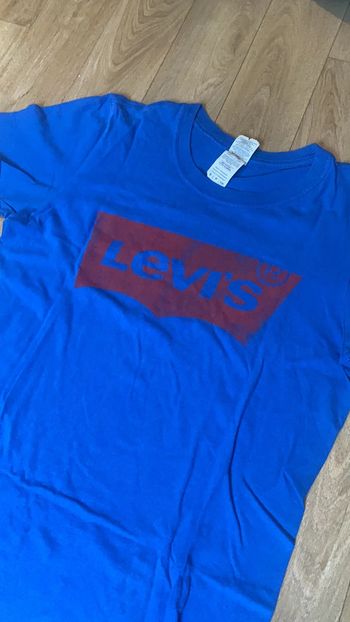 Tee-shirts