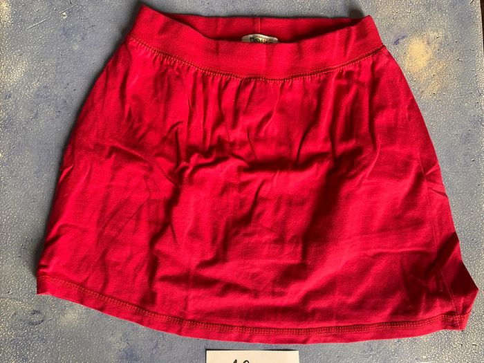 Lot de 2 jupes courtes 12 ans - photo numéro 2