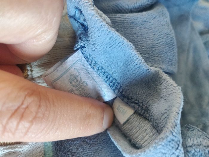 2 pyjamas polaire Disney bon état 18 mois - photo numéro 2