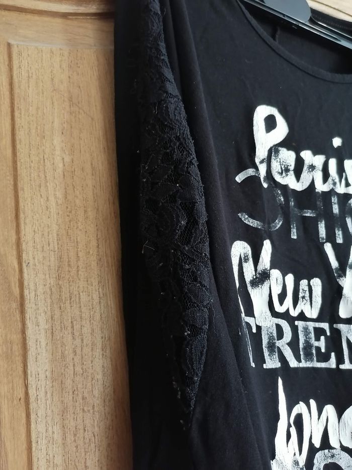 Tee-shirt taille 10 ans - photo numéro 2