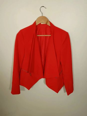 C4 veste orange Cache cache T2