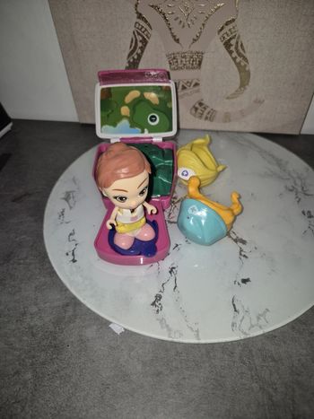 Flipsies carina docteur