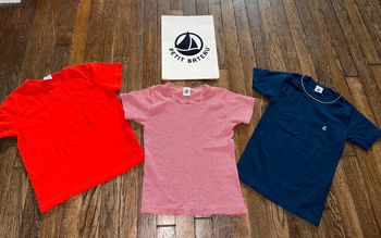 Lot trois tshirts petit bateau 6 ans