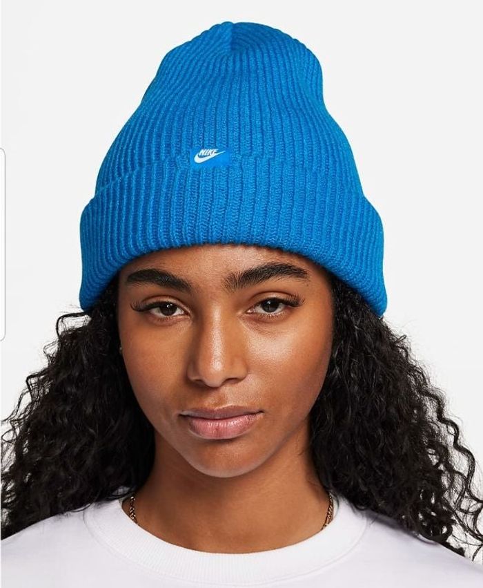 Magnifique bonnet mixte adulte  bleu nike
