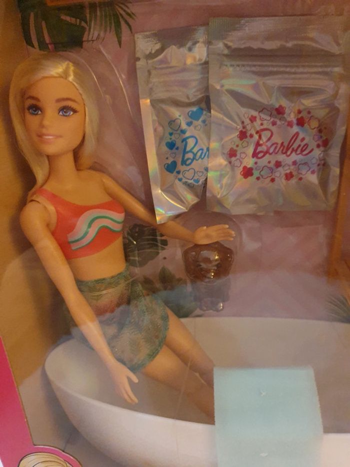 Coffret Barbie et son bain relaxant avec accessoirs - photo numéro 2