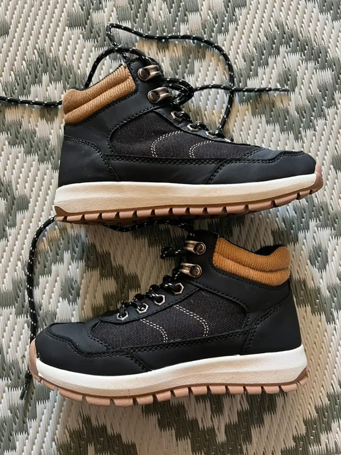 Baskets montantes garçon taille 31