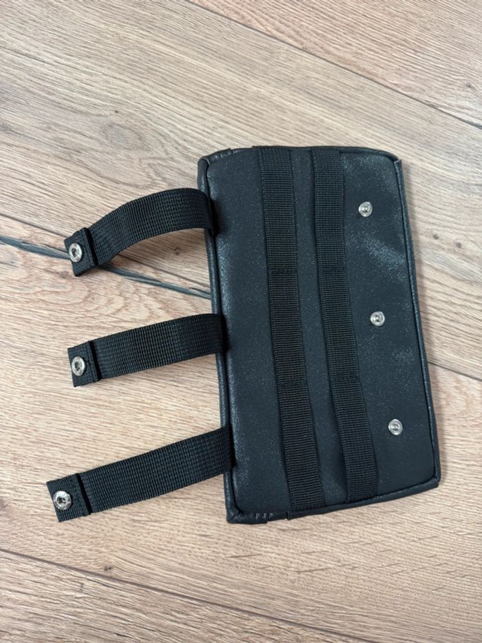 Pochette frontale Cabaia, noir pailletée modèle Jupiter - photo numéro 4