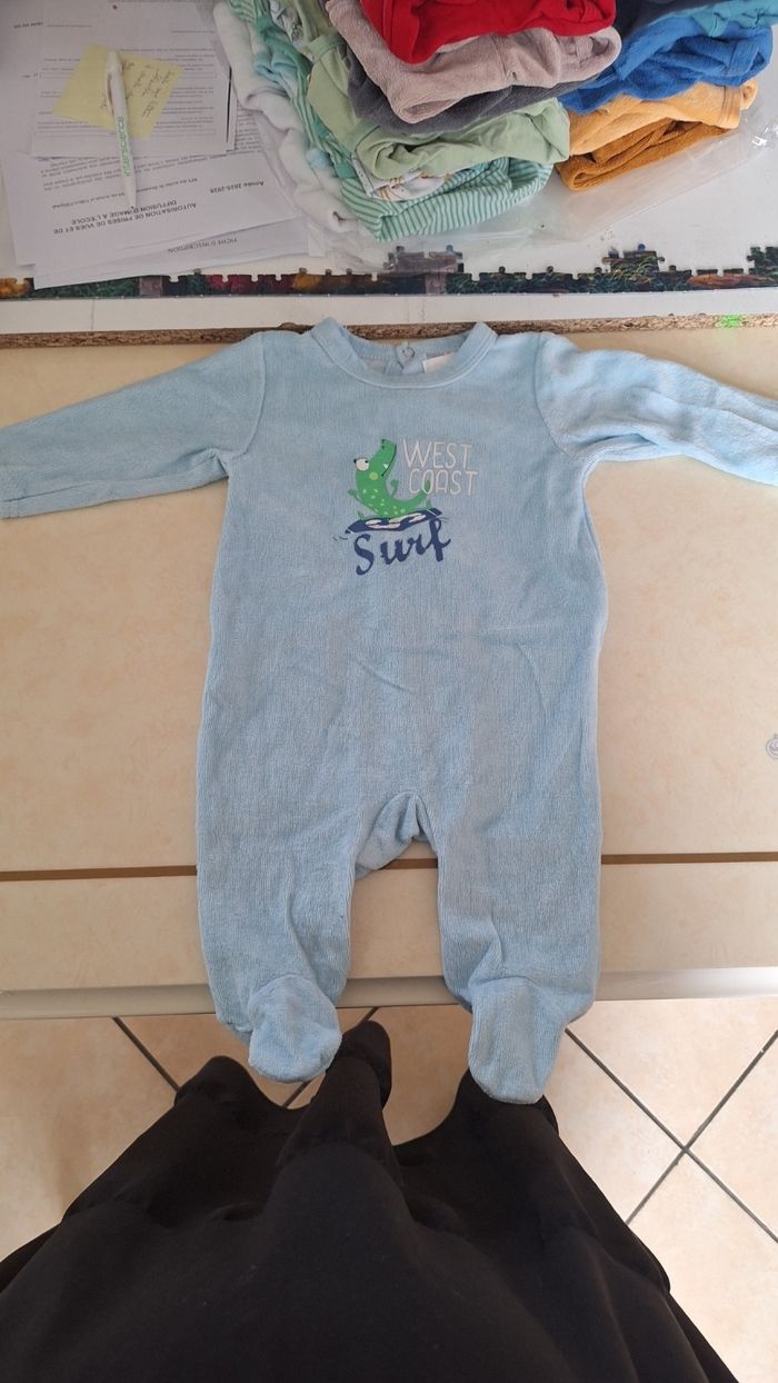 Lot pijamas 3 mois - photo numéro 6