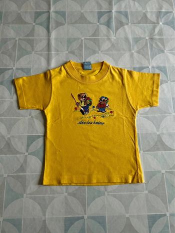 T shirt mixte - Aix les bains - 2 ans - neuf