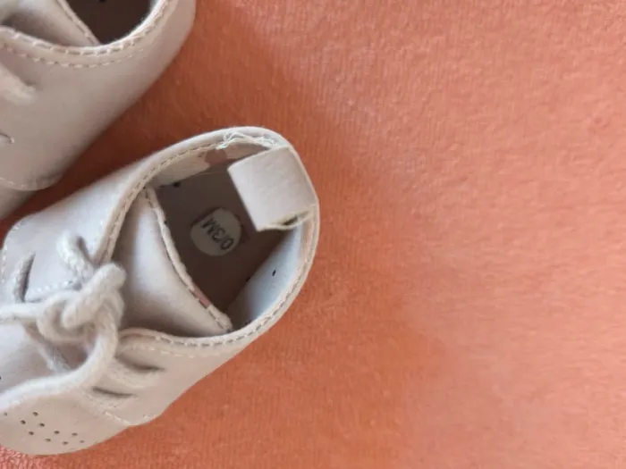 Chaussures bébé 0-3 mois - photo numéro 4