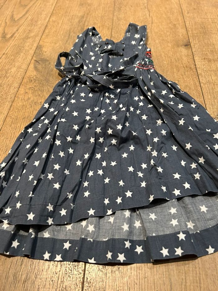Belle robe noir à fleur 3 ans - photo numéro 3