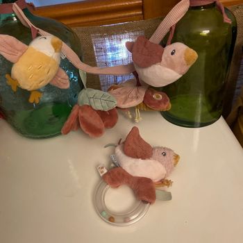 Accessoire de poussette oiseau avec hochet assortis