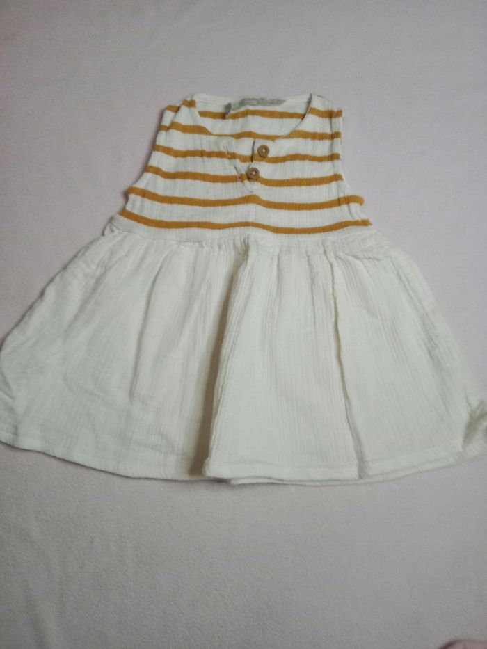 Lot de 2 robes - photo numéro 4