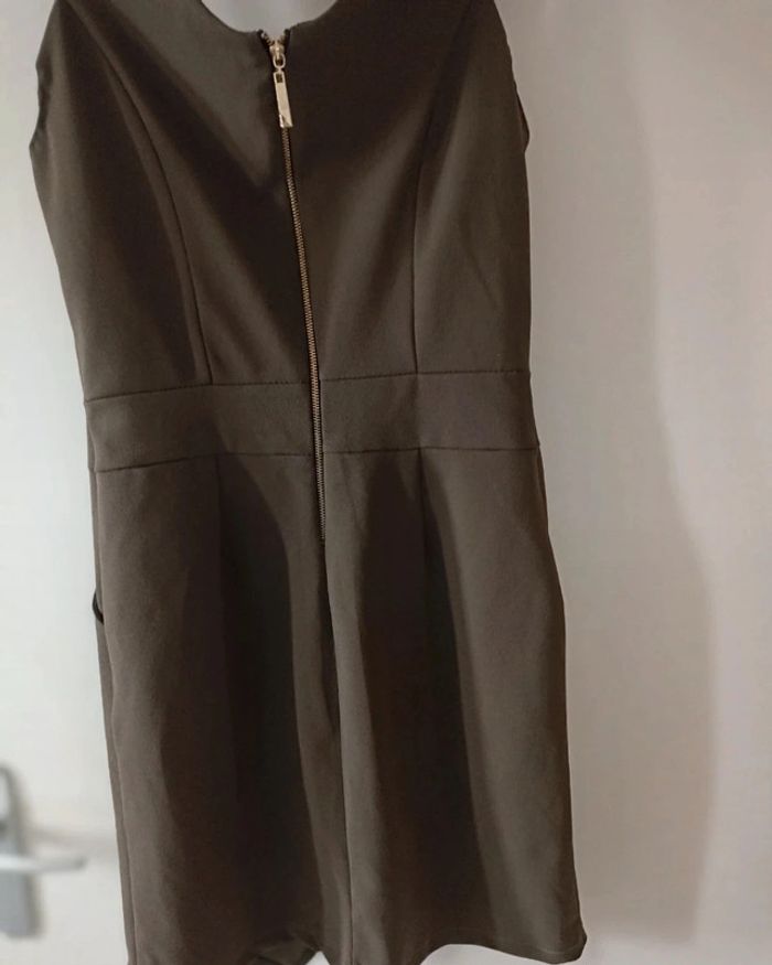 Robe de soirée kaki taille 36 - photo numéro 3