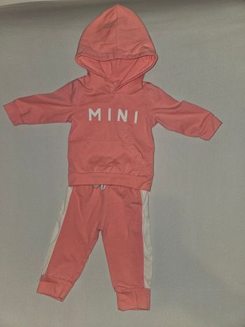 Ensemble jogging bébé fille