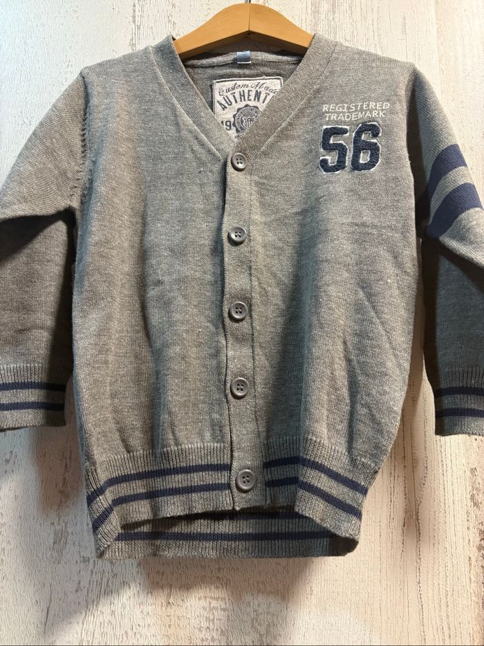 Gilet garçon taille 92/98