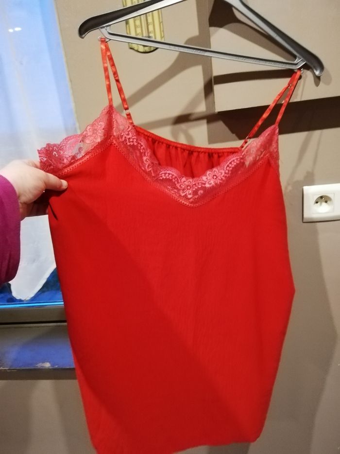 Débardeur taille 52 rouge - photo numéro 2
