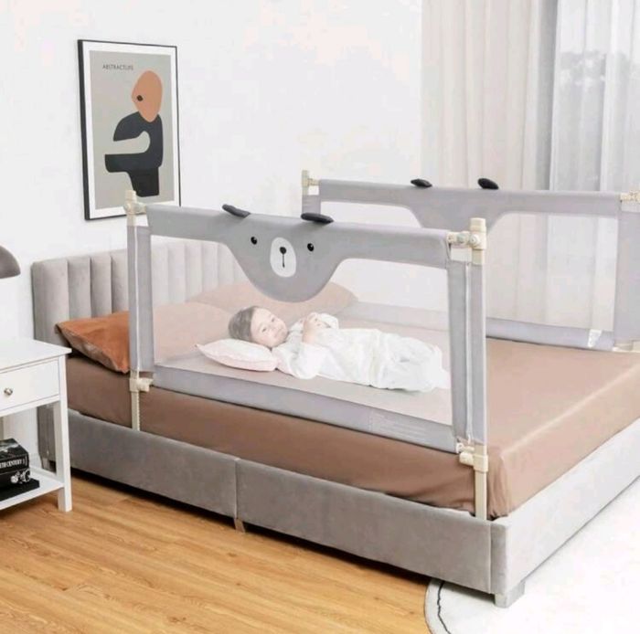 Barriere de lit bébé NEUF - photo numéro 2