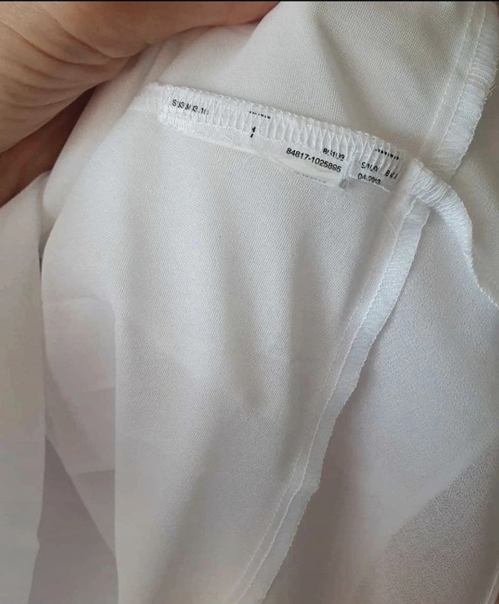 Blouse blanche - photo numéro 3