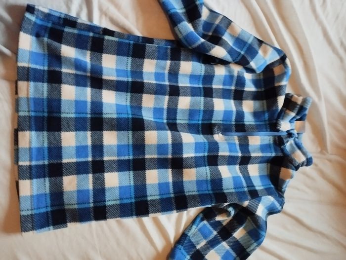 Lot vêtements garçon 8 ans - photo numéro 6