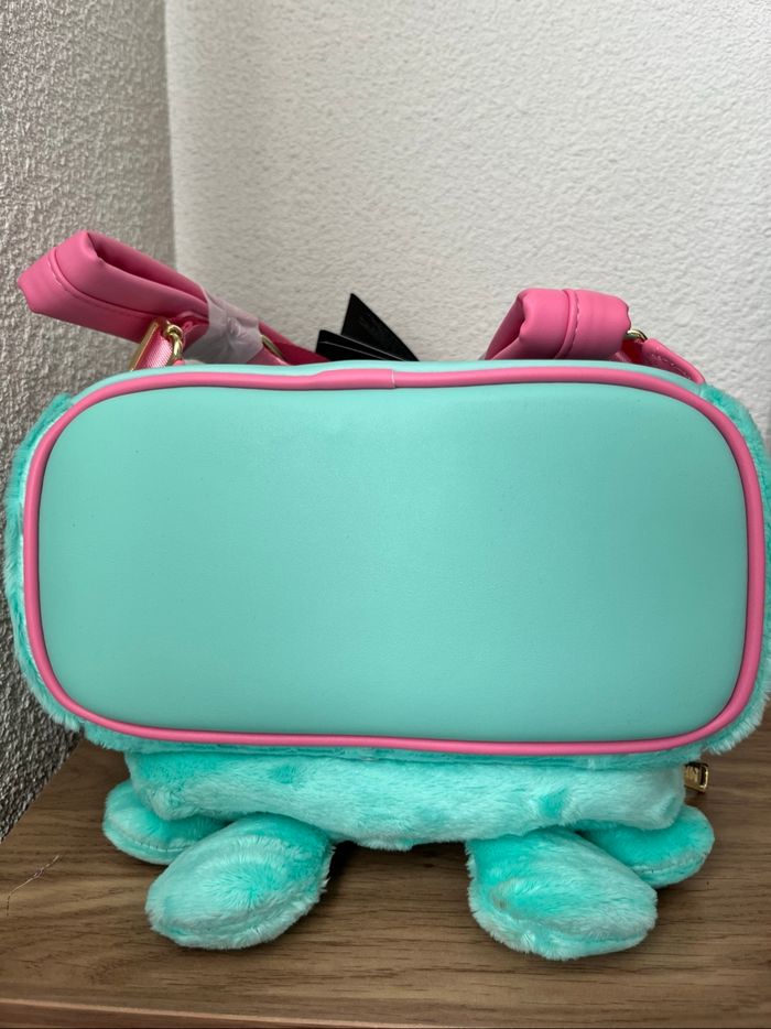 Sac à dos Loungefly Disney Scrump doudou de Stitch - photo numéro 10