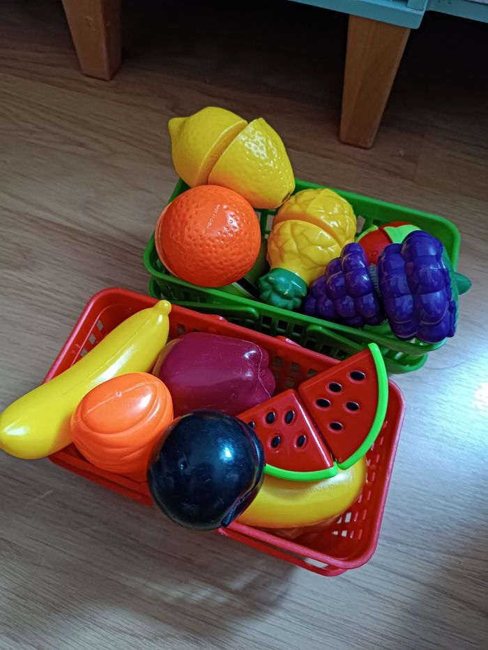 Lot paniers fruits