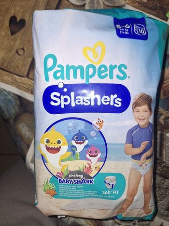 Couche de bain pampers Taille 5/6