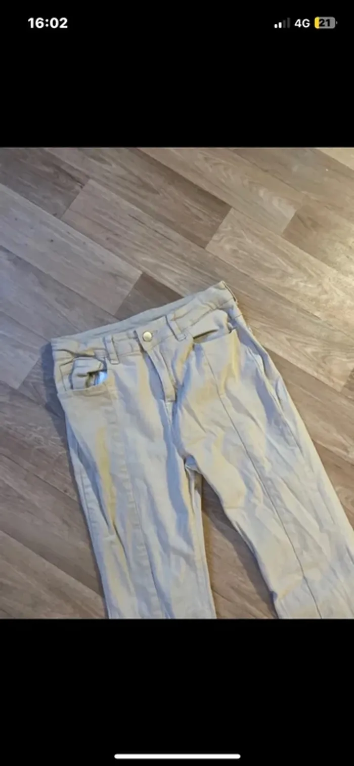 Jean beige flare - photo numéro 2