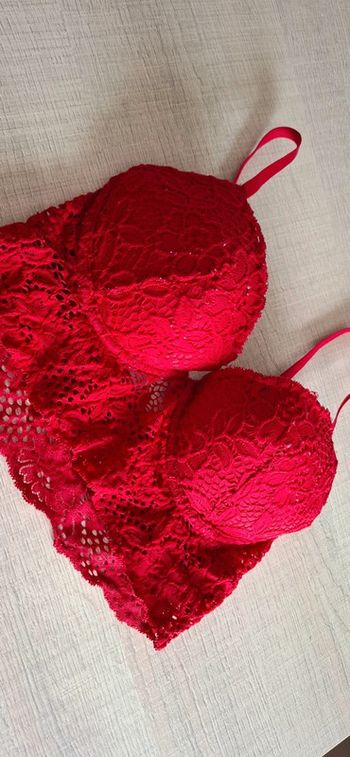 Brassière dentelle rouge bordeaux "H&M"