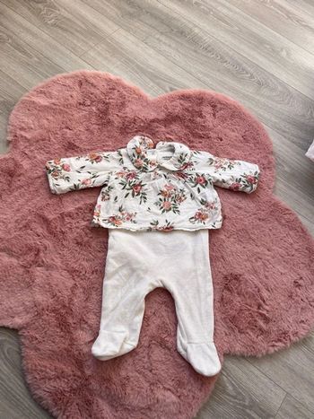 Ensemble / pyjama habillé bébé gille 3 mois velour
