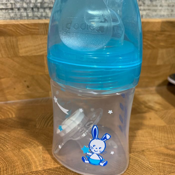 Biberon 150ml Dodie avec tétine (neufs) - photo numéro 2