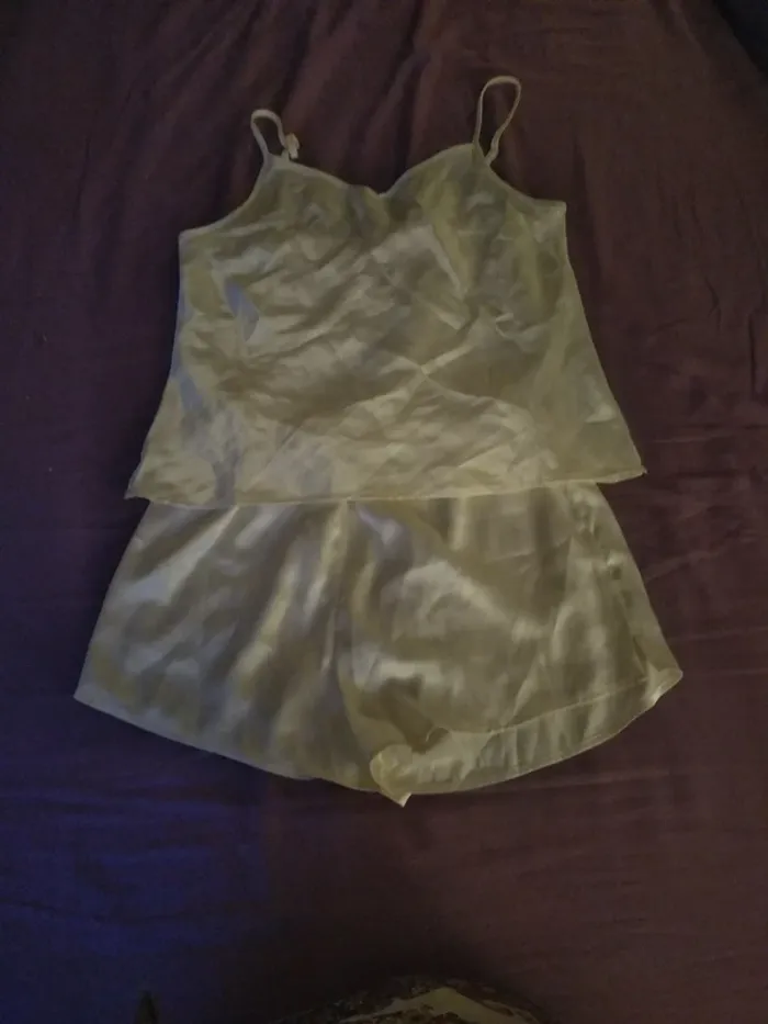 Ensemble Pyjama Satin Beige