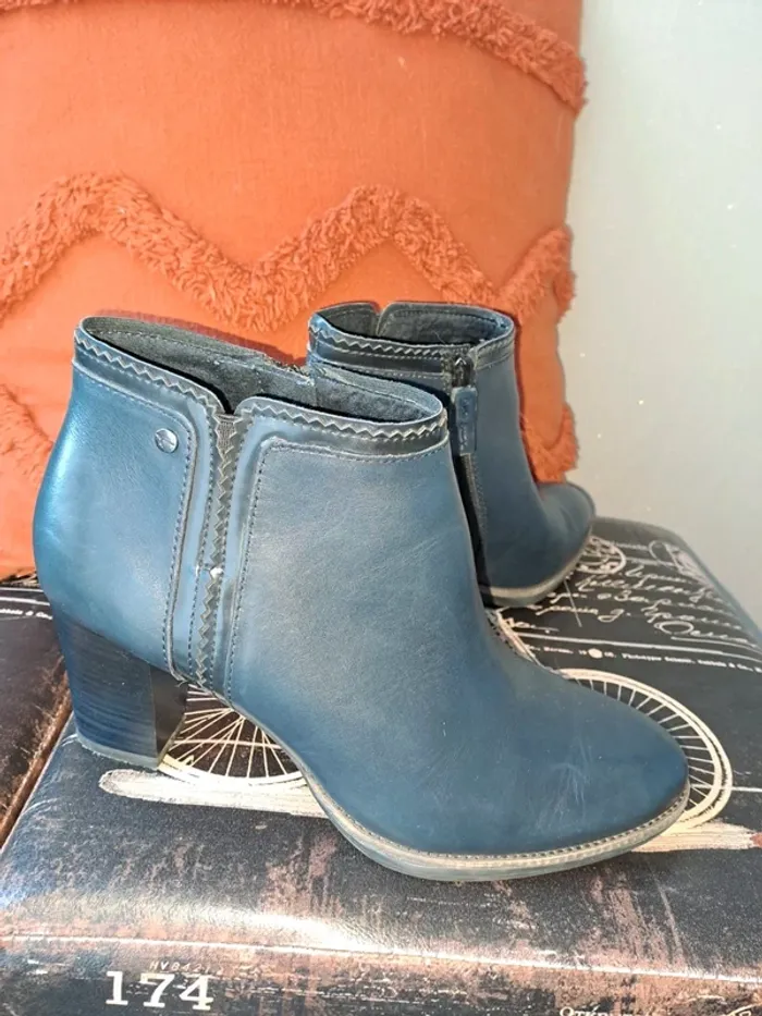 Bottines bleues dentelle tamaris 40 comme neuves hyper confortables - photo numéro 10