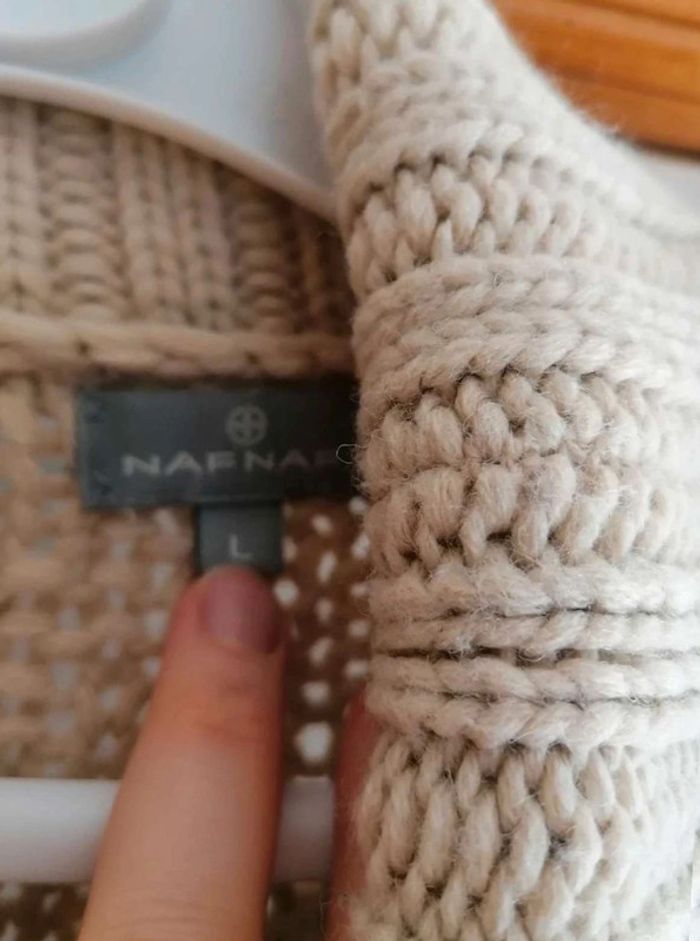 Pull  chaud hiver irlandais  
En  maille  
Beige  vintage - photo numéro 3
