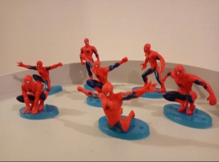 Lot de 7 figurines spiderman - photo numéro 3
