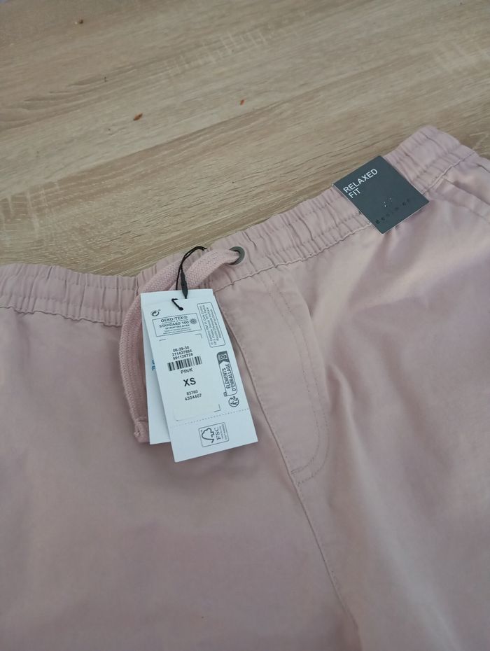 Short rose homme - photo numéro 4