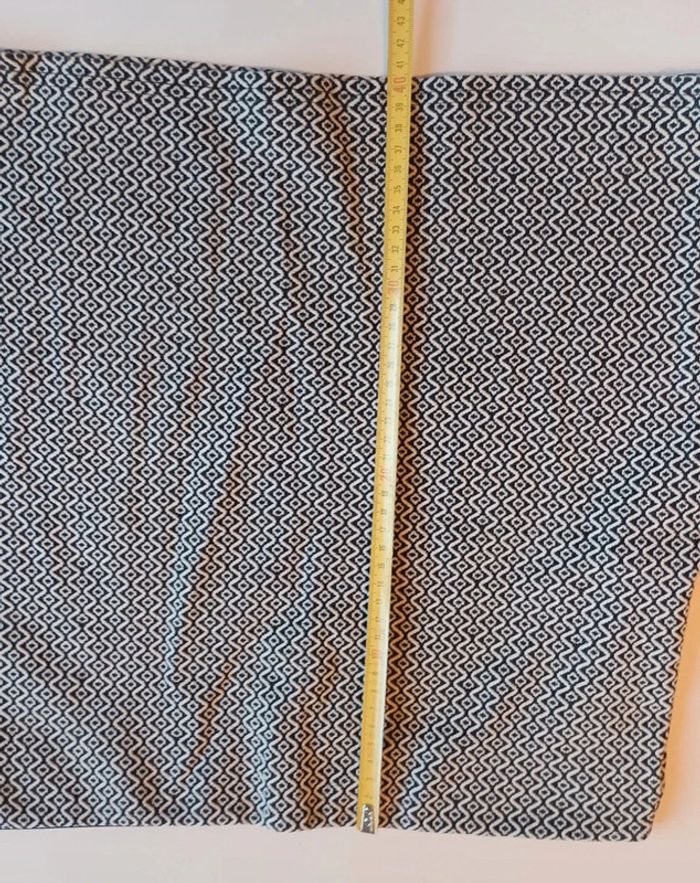 Jupe en tissu Cache Cache épais taille M en très bon état - photo numéro 4