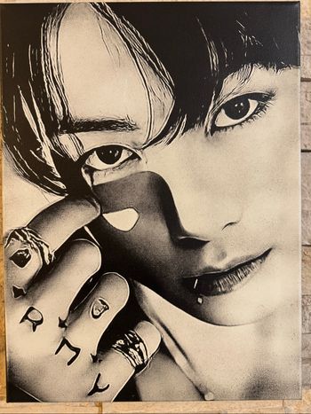 Tableau Jung Kook BTS en toile 30x40cm – portrait K-pop intense