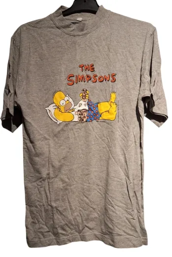 Tee shirt taille M (80,84) en très bon état "the simpsons"