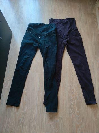 Lot de deux pantalons de grossesse