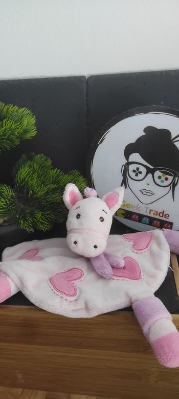 Doudou Cheval Poney Plat Rond Rose coeur violet écharpe la halle DD003096